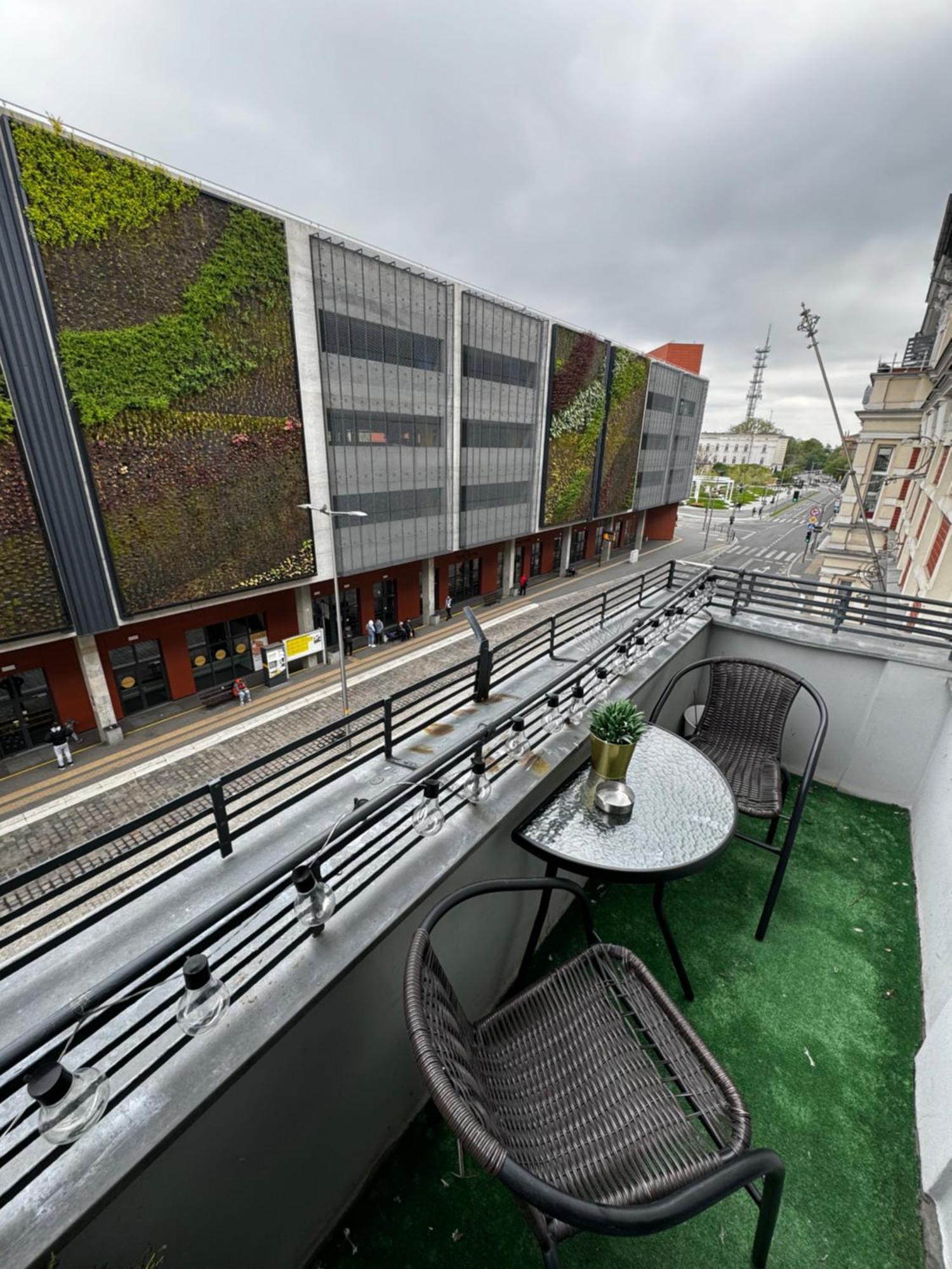 Apartament Flaming Z Balkonem - Scisle Centrum Naprzeciwko Pkp I Pks - Self Check In - Darmowy Parking - Pozne Wymeldowanie - Wystawiamy Fv Opole Exterior photo